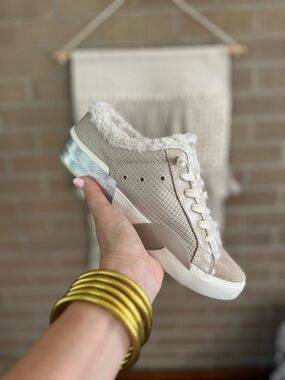 Dolce Vita Shearling-Trim Low Top Sneaker in Taupe